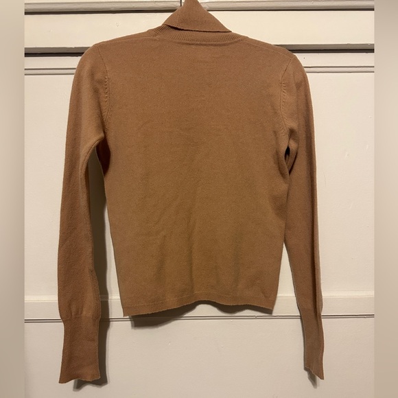 White+Warren Ribbed Classic Cashmere Turtleneck in Camel size S - Picture 3 of 4